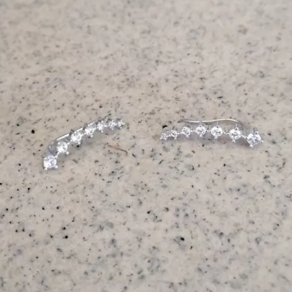 NEW 925 Sterling Silver Diamond Star Ear Climbers - Picture 16 of 16